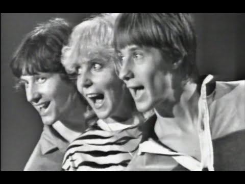 Hana Zagorová, Stanislav Hložek & Petr Kotvald - Spěchám (Queen Of Hearts) (1983)