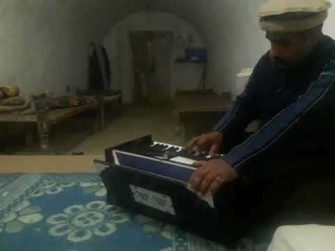Waseem bhai singing qawali and playing harmonium