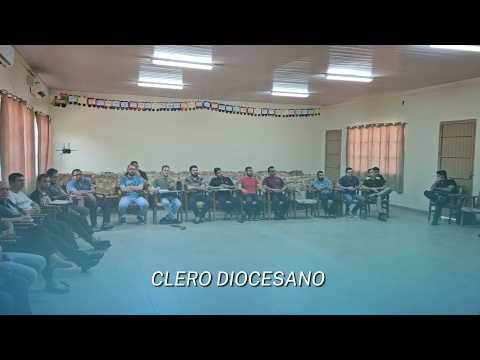 INICIAÇÃO À VIDA CRISTÃ É TEMA DE ENCONTRO FORMATIVO COM PADRES E SEMINARISTAS DA DIOCESE DE JUÍNA