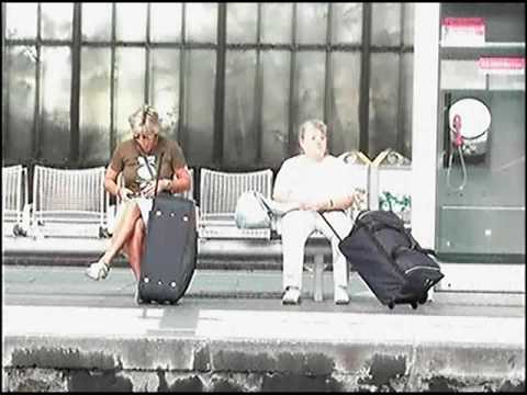 Der Hauptbahnhof in Duisburg an einem Tag 2006