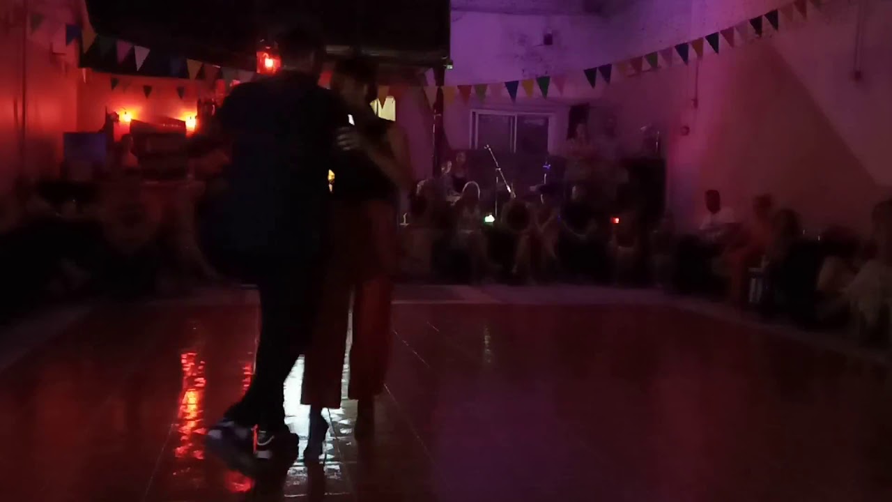 Video thumbnail for Rocio Lequio & Bruno Tombari -4/4- Lo pasao, paso (Di Sarli) - El Conventillo (Mar del Plata)