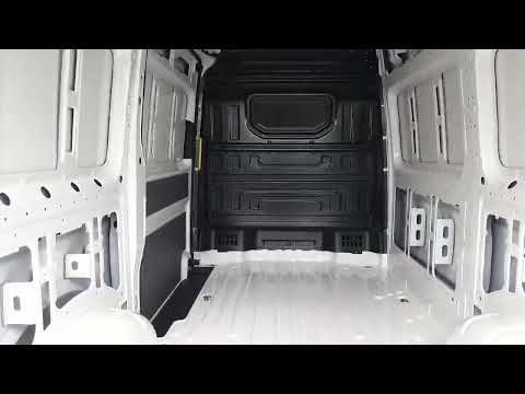 Volkswagen Crafter CRAFTER T 30 MWB 140HP M6F - Image 2