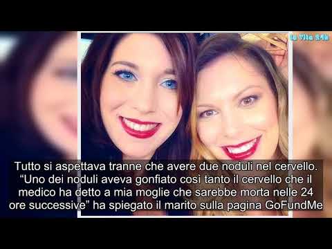 Reumatismo articolare in piedi del bambino Bendaggi sulla spalla spica articolazione