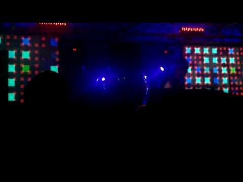 Dilo LIVE @ BlkMarketMembership & Resolute 11/3/09 [1/3]