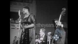 Ella Fitzgerald- &quot;It Don&#39;t Mean A Thing If It Ain&#39;t Got That Swing&quot; 1957 (RITY Archives)