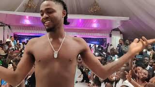 SEE WHAT OMAH LAY DID TO THIS SOUTH SUDANESE GIRL ON STAG video