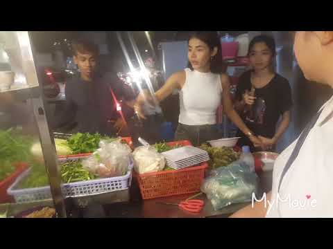 Asian Street Food - Popular And Cheap Street Food In Phnom Penh At Night Video