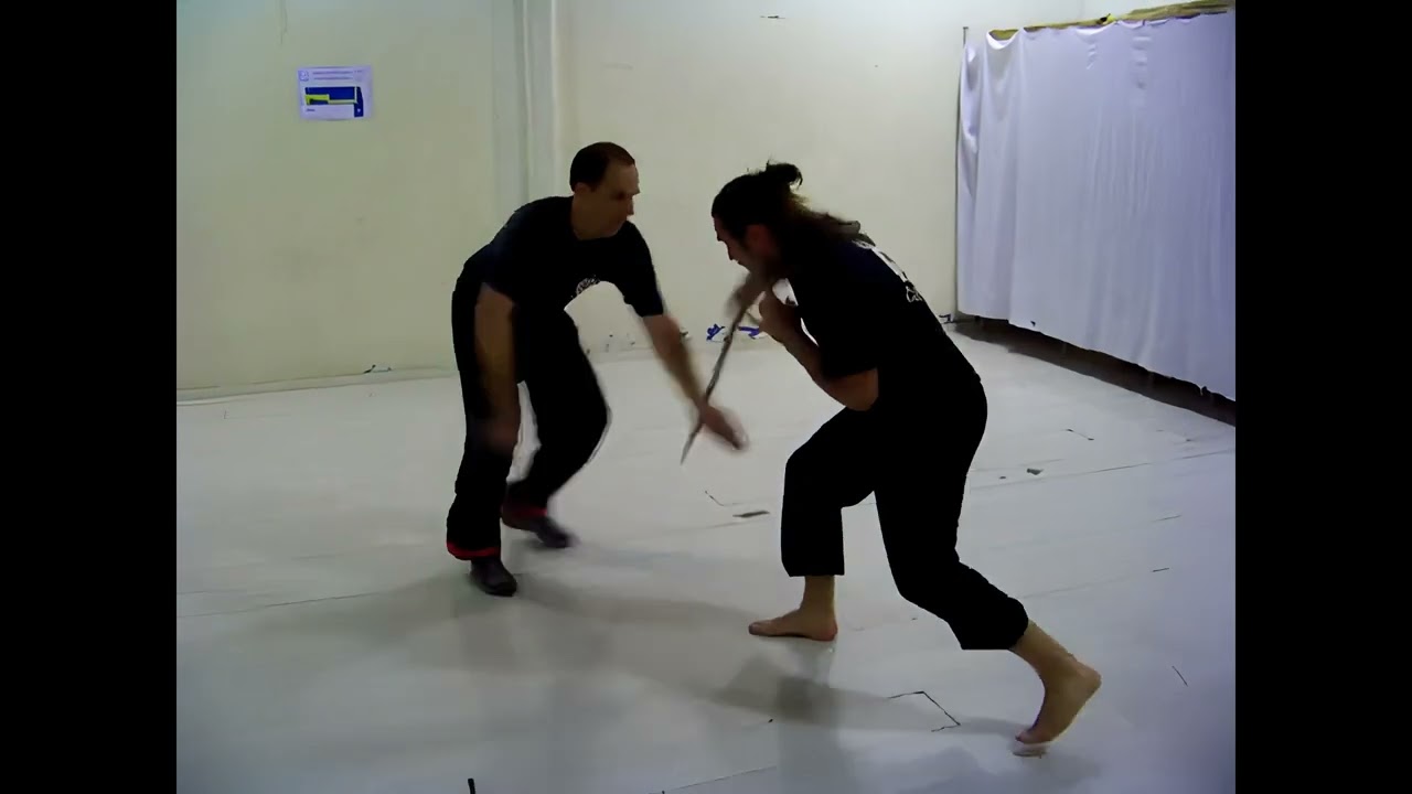 DEFENSA Y CONTRA