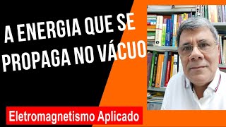 A Luz Vermelha Se Propaga No Vacuo Com Velocidade