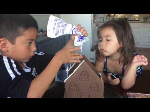 Halloween Chocolate Cookie House Kit