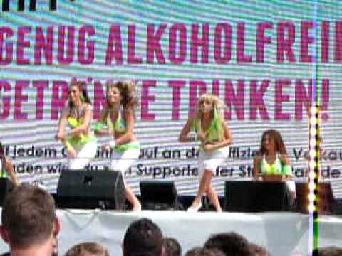 Street Parade 7 ( 13.08.2011 - Center Stage "Bellevue") - Patric La Funk