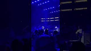 Download lagu Slow Dancing in a Burning Room - John Mayer (live at The Big House, Ann Arbor Michigan. mp3