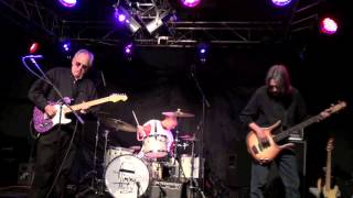 'I GOT A RICH MAN'S WOMAN' - JIMMY THACKERY and The Drivers