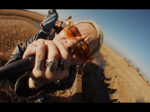 Innocence feat. Hideyoshi, Only U & (sic)boy【Official Video】/ DJ CHARI & DJ TATSUKI