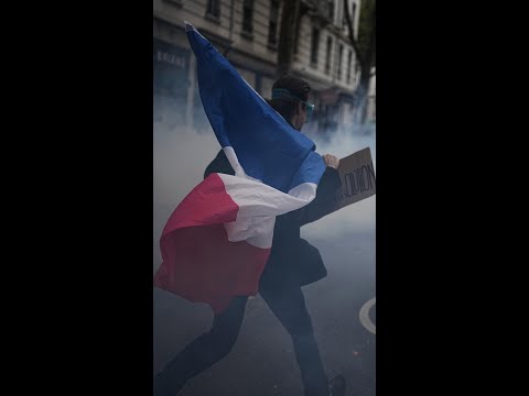 French police fire tear gas at protesters in Lyon