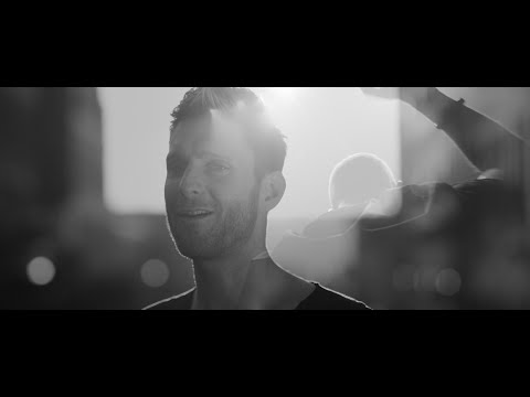 Brennan Heart & Jonathan Mendelsohn - Follow The Light (Official Videoclip)