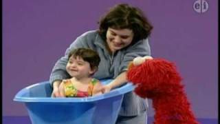 Elmo's World Asking a baby - How do you swim in water?