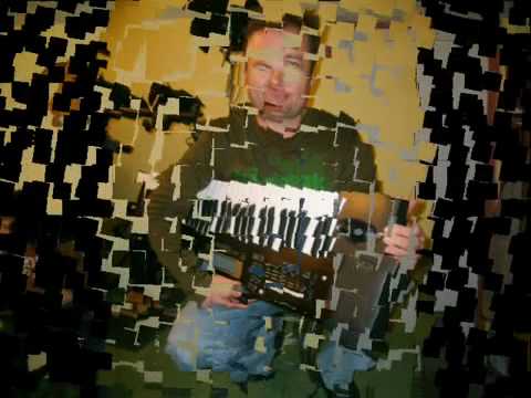 LAGUNA - Opet vam pričam istu priču, dugo se nismo videli, nek ova pesma nema kraja, tek smo počeli