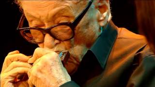 Toots Thielemans with Trijntje Oosterhuis - What a Wonderful World