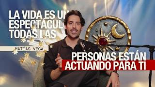 Matías Vega - “La vida es un gran espectáculo: todas las personas están actuando para ti”