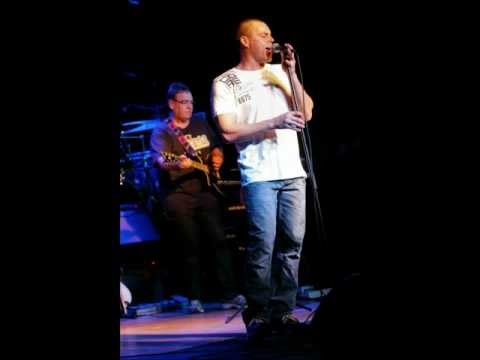 Kenny Lübcke Freefalling