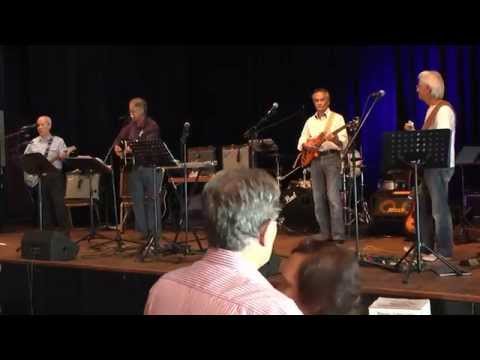 Adinda band - St Adinda - Indische dag, 31 aug2014 - "Blue Eyes Crying In The Rain"