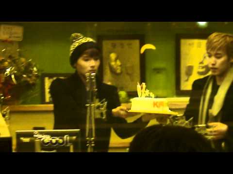 111205 [fancam] Sukira * ryeowook & sungmin ①