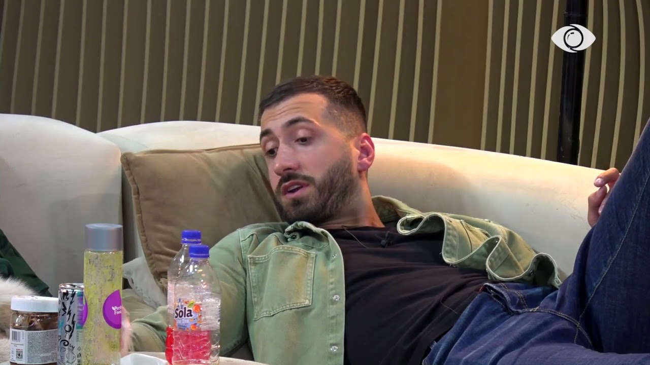 “Rri se do të ta sjellë patrioten tënde përballë”/ Jozi-Loredanës: Mos tento të hysh te e keqja…