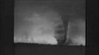 Man or Astroman? "Spferic Waves"