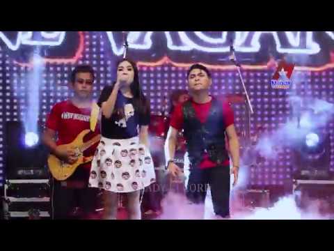 Nella Kharisma Feat. Nanda Feraro - Kangen Mantan | Dangdut [OFFICIAL]