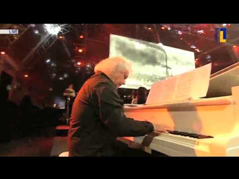 6. EARTH IN DANGER (EARTH SYMPHONY - Luc BAIWIR )