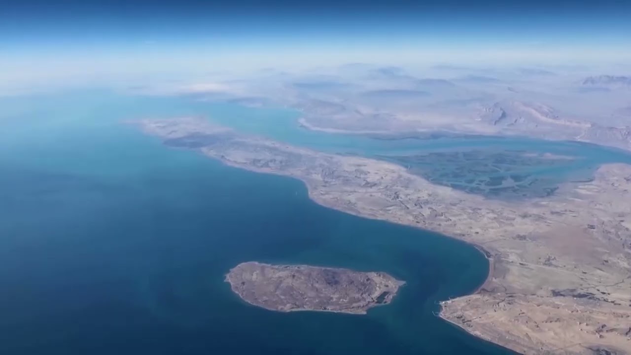 Video | US says Iranian boats sunk as it opens the Strait of Hormuz