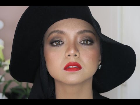 Smokey Eyes and Red Lips Makeup for Pedd Gerhana Ska Cinta