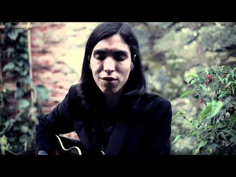 LaVitrola.cl: Diego Peralta - Recostada