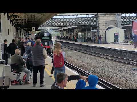 35028 Clan Line on the Atlantic Coast Express