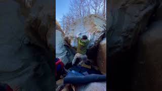 Video thumbnail de Broken Down But Not Out, 8a+. Brione