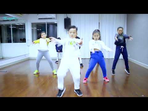 Trang chủ SaigonDance 173 Trang chủ SaigonDance 168