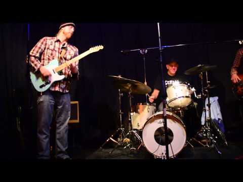 Kelly Back and Friends '2nd Song' Good Stuff Guitar Blues Jam _Nov. 25, 2013