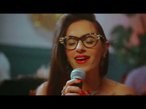 Shefita - Live session [cover versions to Song 2, You oughta know, and Feeling good]