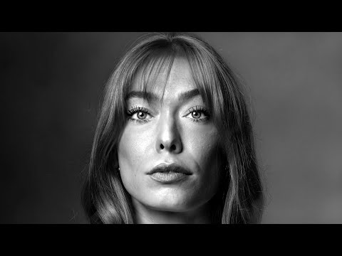 Dominatrix interview-Monique