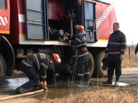 Știre Etv - Focul i-a mistiut locuința!