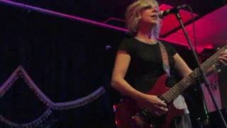 Tanya Donelly with Bill Janovitz    &quot;This Hungry Life&quot;