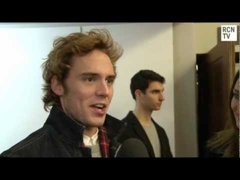 Sam Claflin Interview - Hunger Games & Jennifer Lawrence