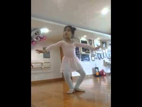Seo hee 4yrs old ballerina (Helen ballet school)