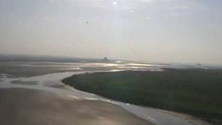 preview picture of video 'décollage piste 22 à l'aérodrome du Val-Saint-Père'