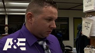 The First 48: Canvassing The Streets For Leads - Miami Detectives | A&E