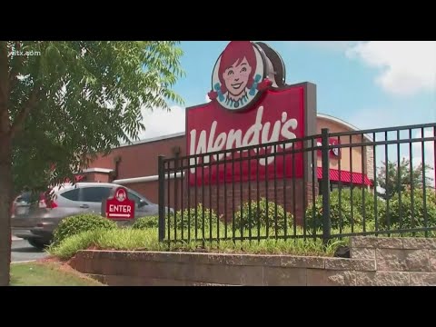 Wendy's plans to close hundreds of restaurants