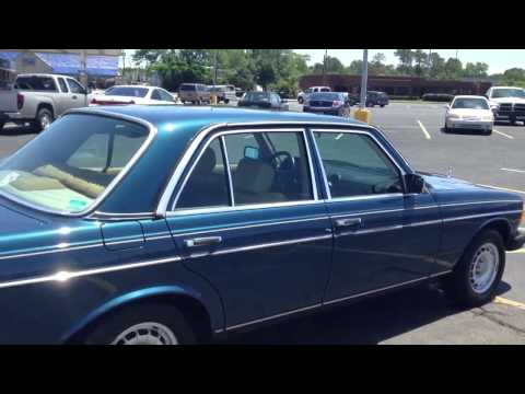 W123 1985 Mercedes 300d