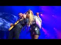Miranda Lambert sings "Pink Sunglasses" live on the Bandwagon Tour