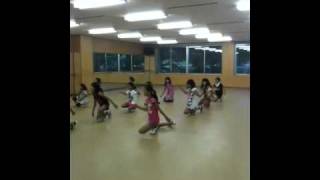 Rehearsal .. Dancing to the music of Rip slyme' scar '